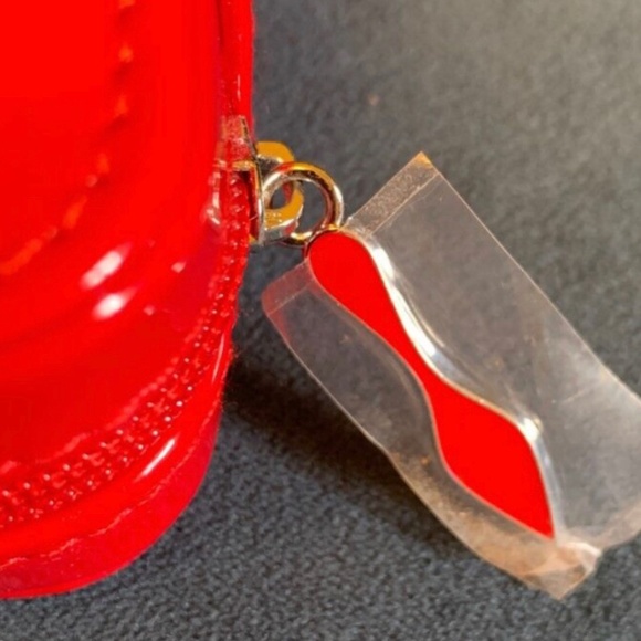 Louboutin Bag Patent Red Case Exclusive VIP Gift NEW - Picture 5 of 5